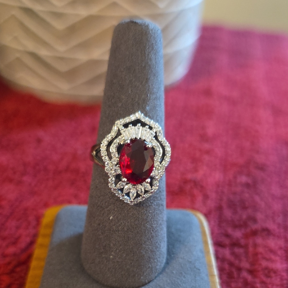 ALLURE Red  &  CRYSTAL Gemstone Ring